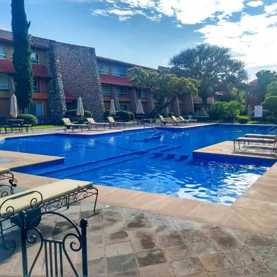 Alberca Hotel Real de Minas Tradicional, Hotel en Santiago de Querétaro