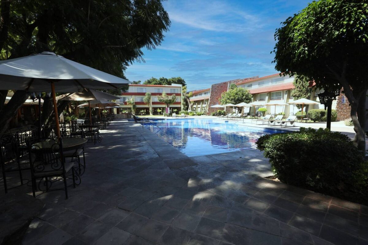 Alberca Hotel Real de Minas Tradicional, Hotel en Santiago de Querétaro